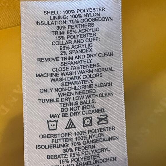 Lands End Goose Down Barn Chore Jacket Womens Small Quilted Hooded Yellow Parka - Picture 7 of 12